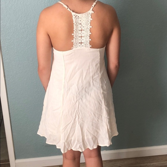 Cream Dress - Picture 3 of 4